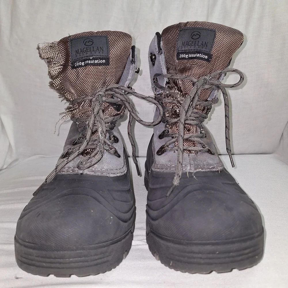 Magellan Outdoors PAC Boot II 177852 Men's Size 10 D Waterproof Insulated Gray